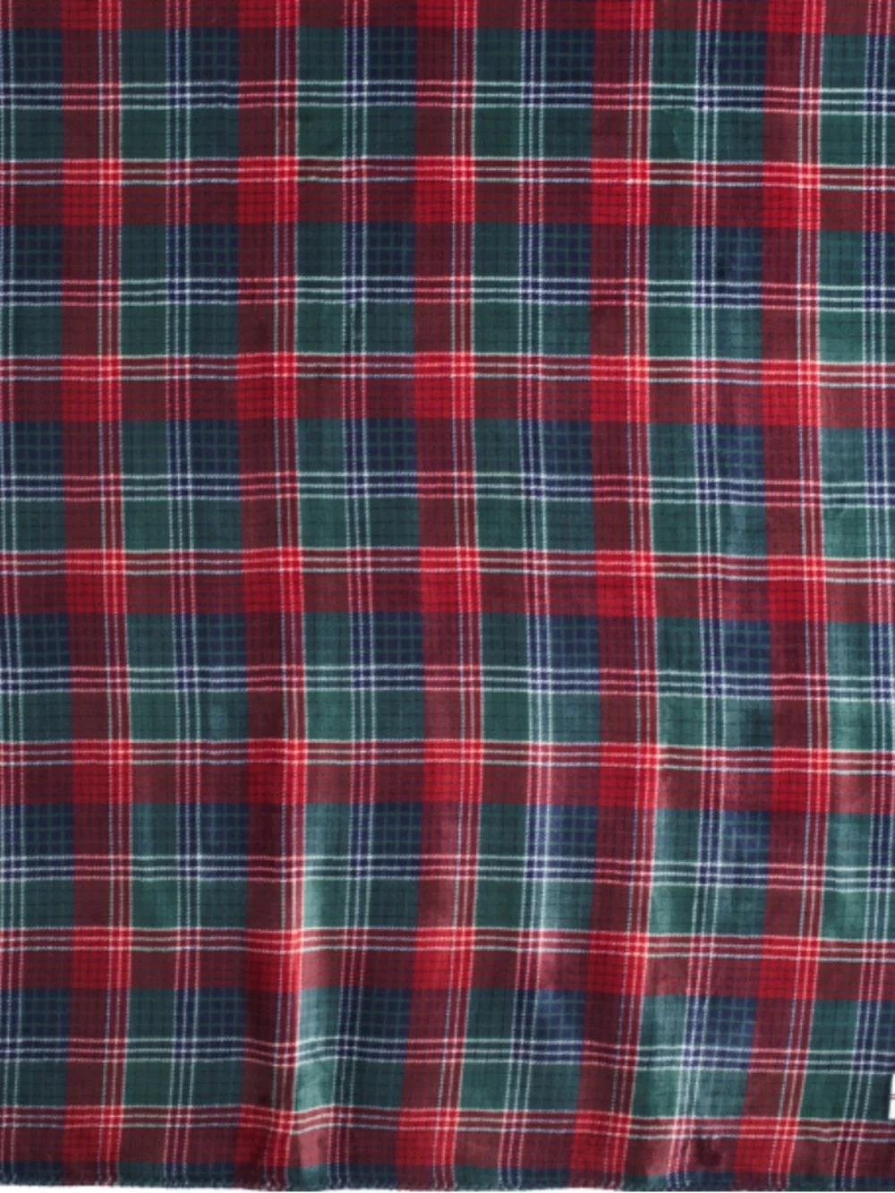 Tommy Hilfiger Plaid Reversible Blanket - Red & Green